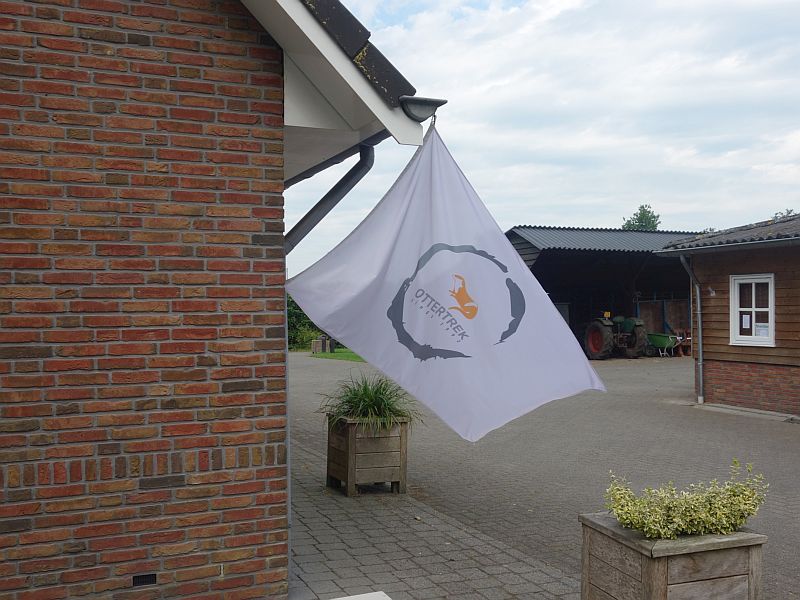 OtterTrek vlag